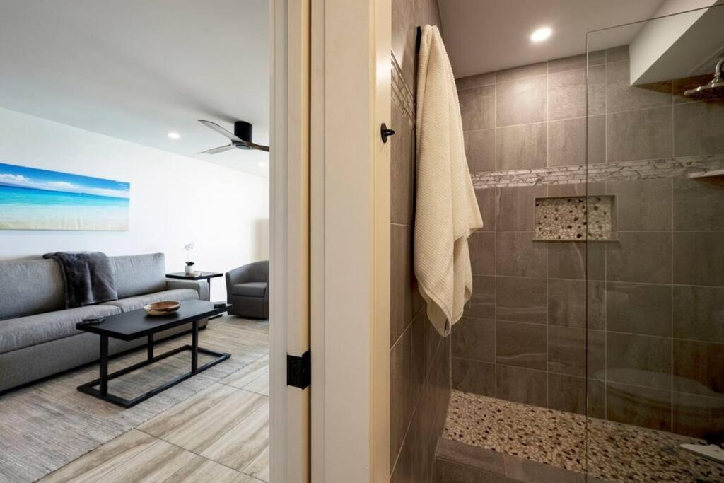 Hale Ono Loa 403- Top Floor, Ocean View, & Complete Modern Remodel Apartment Kahana Екстериор снимка